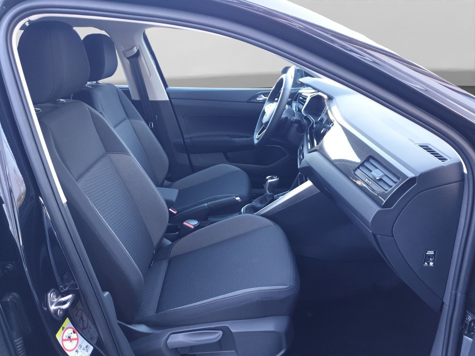 Volkswagen Taigo 1.5 TSI DSG LIFE LED APP-CON KAMERA VIRTUA foto 4