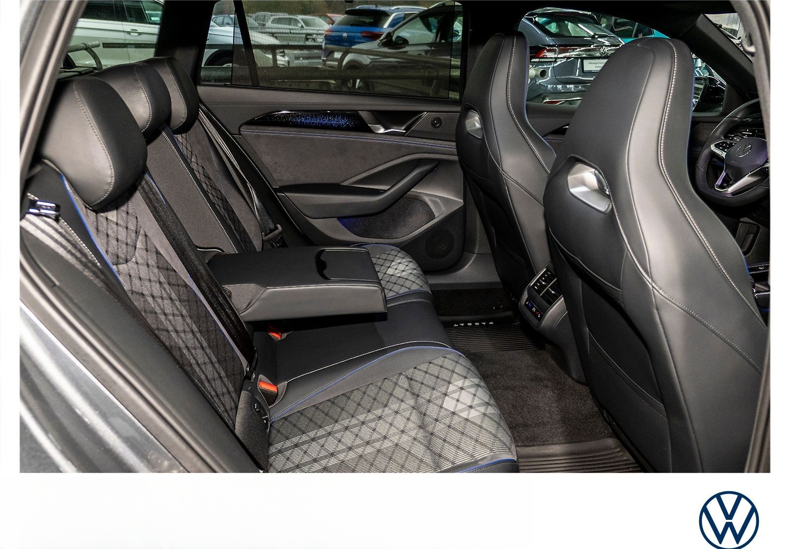 Volkswagen Passat Variant R-Line 2.0 TDI DSG Navi  Kamera foto 11