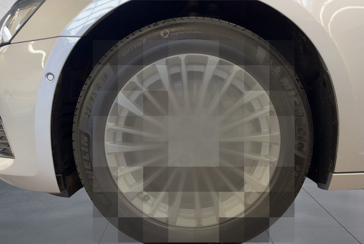 Audi A6 Avant 50 TFSI e Design AHZV ACC Kamera Navi foto 17