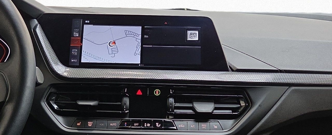 BMW 116i Sport Line LivePro,LenkradHeiz,LED,PDC,Temp foto 14