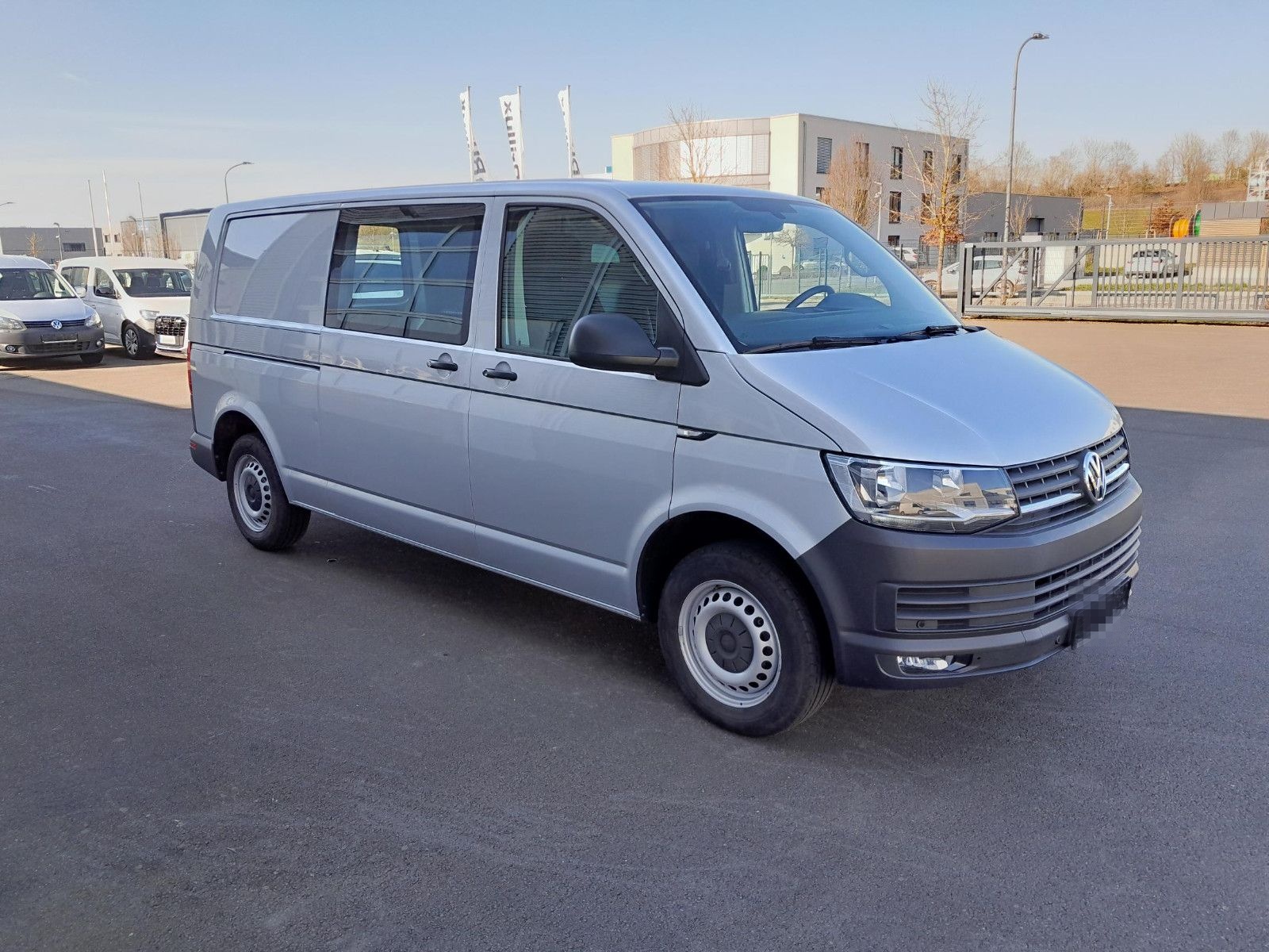 Volkswagen T6 2,0 TDI Lang 2Sitzer/Klima/Navi/PDC foto 2