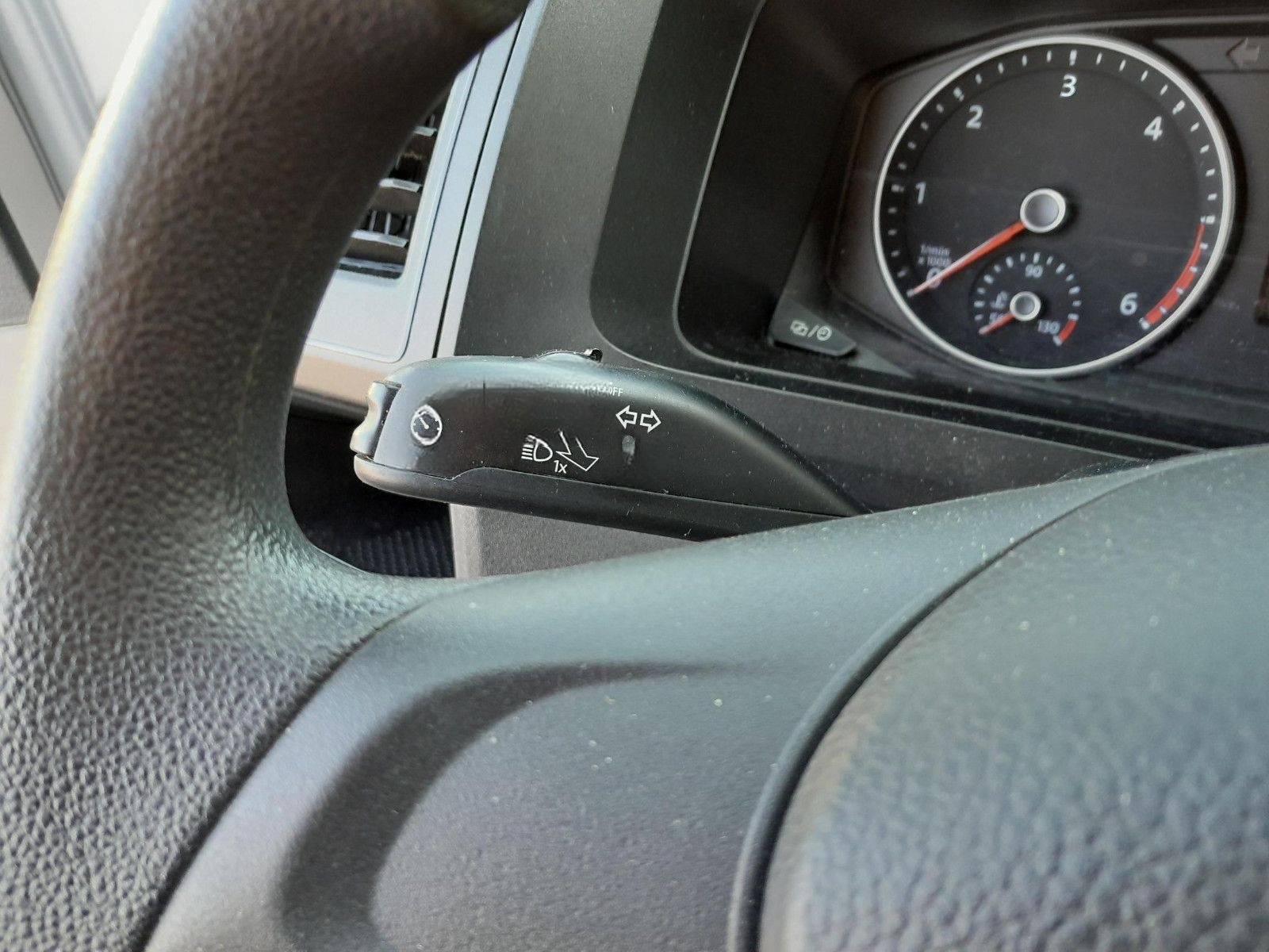 Volkswagen T6 2,0 TDI Lang 2Sitzer/Klima/Navi/PDC foto 8