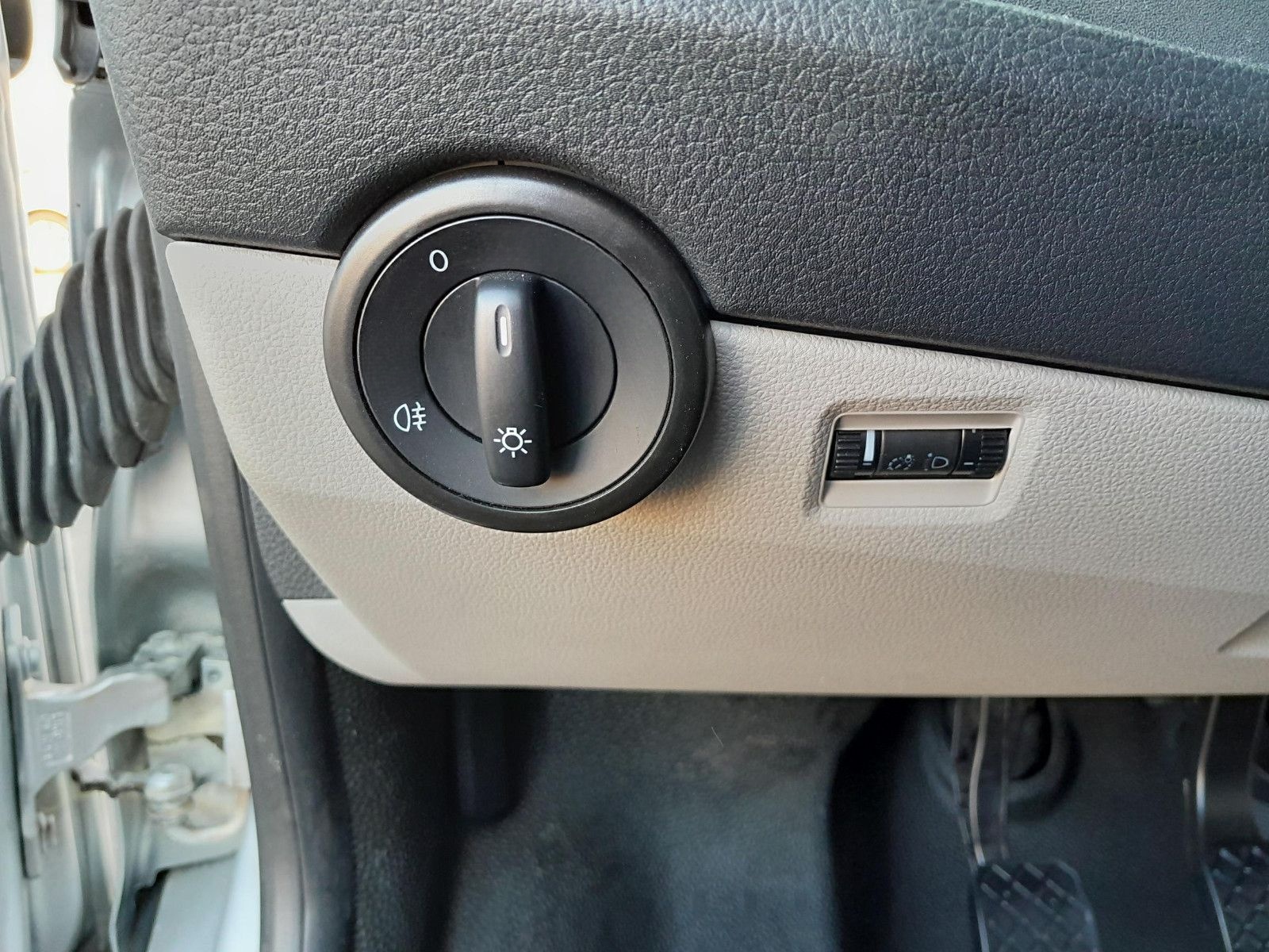 Volkswagen T6 2,0 TDI Lang 2Sitzer/Klima/Navi/PDC foto 10