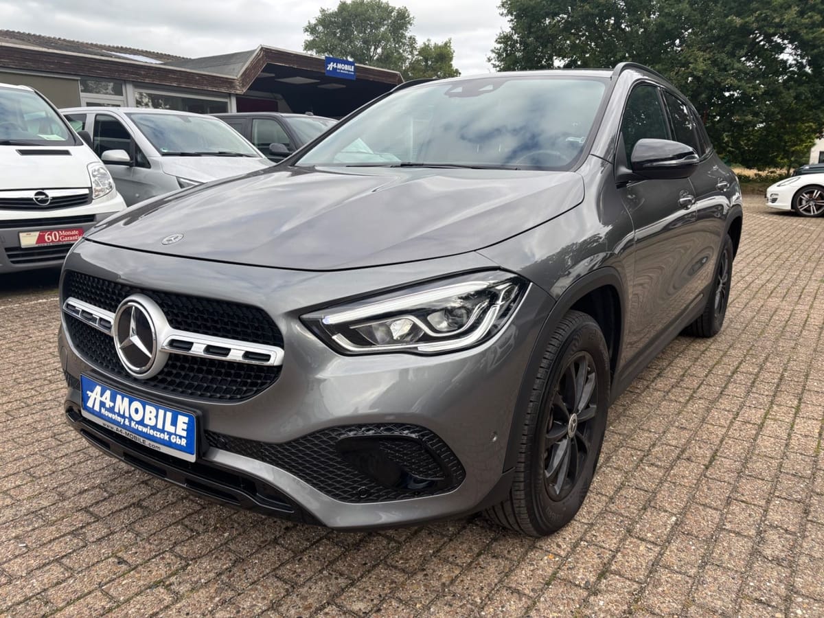 Mercedes-Benz GLA 250e Leder Navi SHZ Kamera Memory