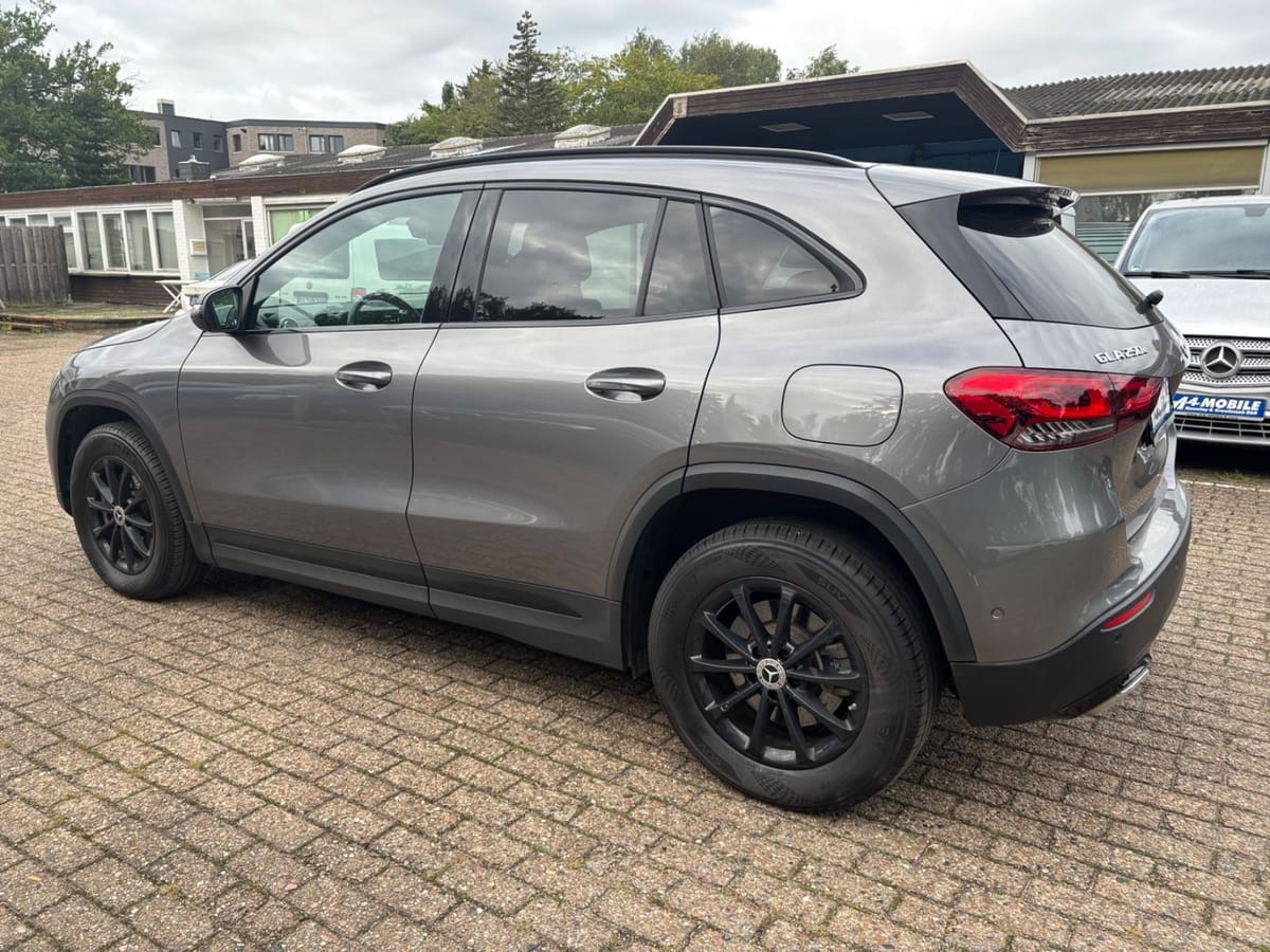 Mercedes-Benz GLA 250e Leder Navi SHZ Kamera Memory foto 12