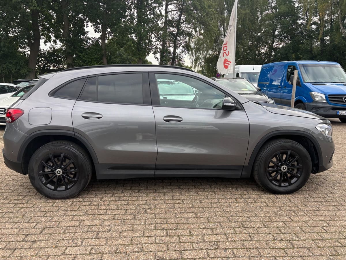 Mercedes-Benz GLA 250e Leder Navi SHZ Kamera Memory foto 16