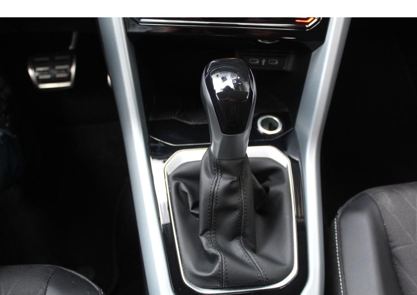 Volkswagen T-Roc 2.0 TDI DSG Goal AHK KAMERA NAVI LED ACC G foto 25