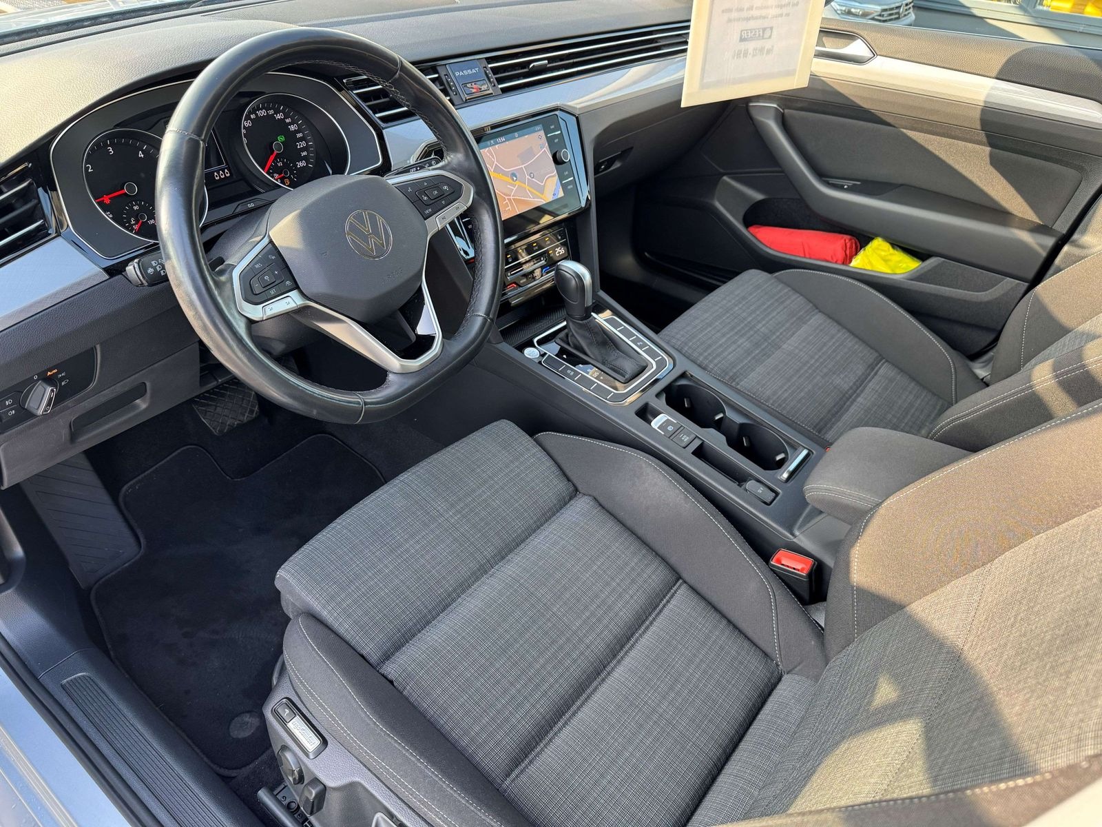 Volkswagen Passat Variant Business 2.0 TDI DSG AHK KAM NAV foto 12