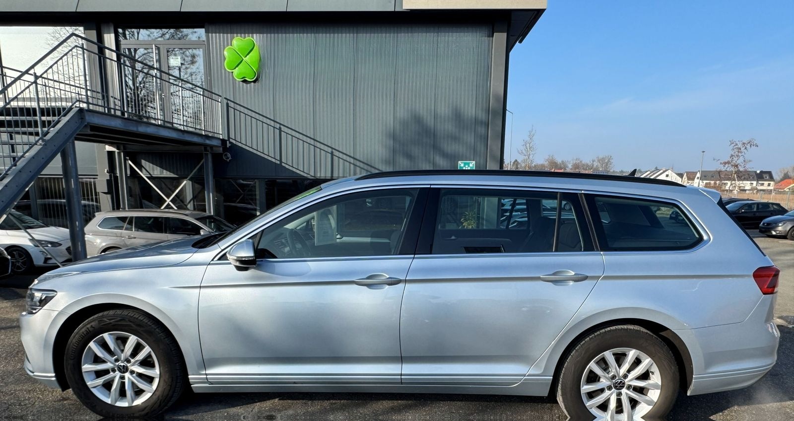 Volkswagen Passat Variant Business 2.0 TDI DSG AHK KAM NAV foto 4