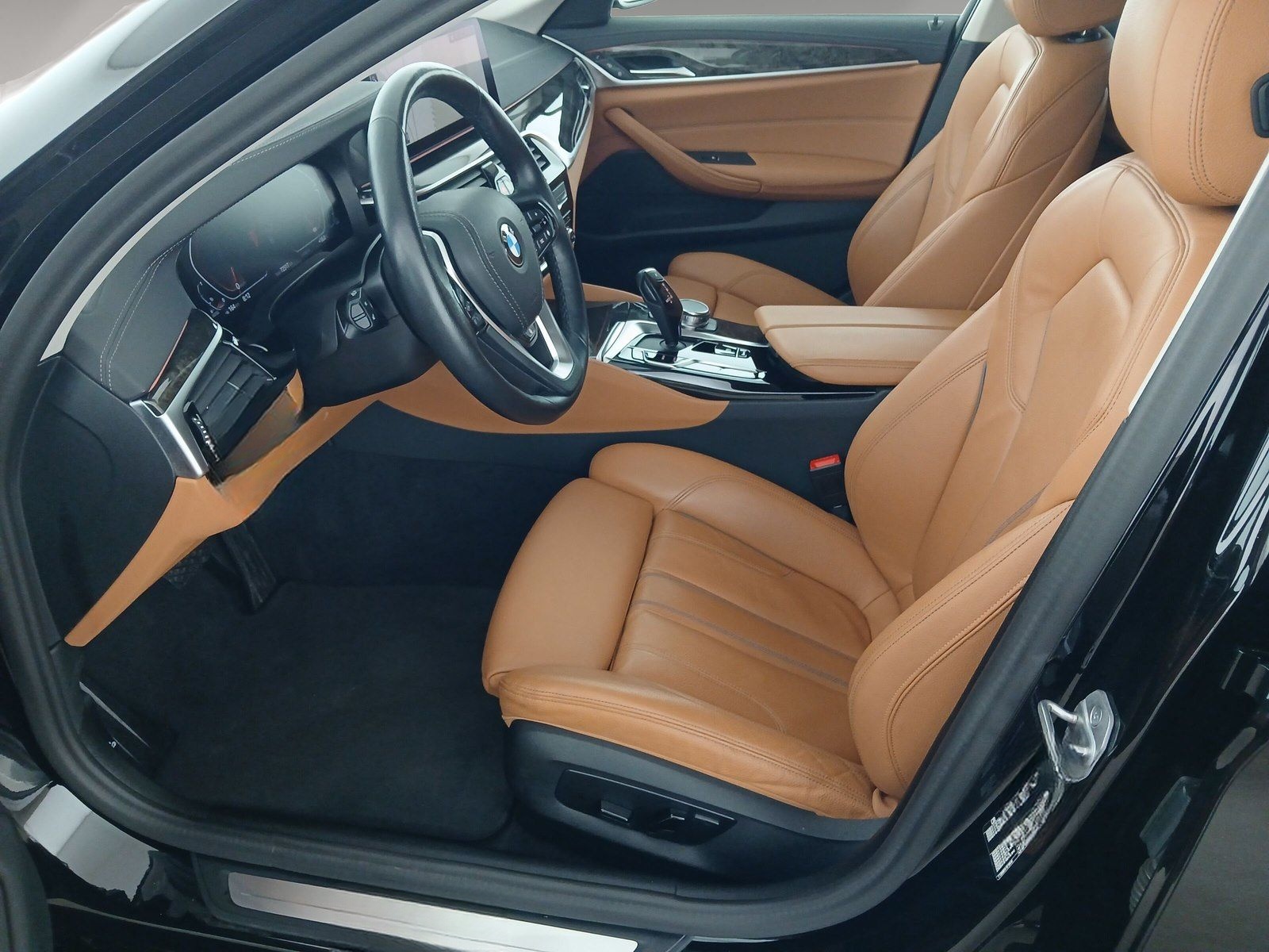 BMW 520d Touring LiveCockpitProf Pano.Dach PDC HiFi foto 7