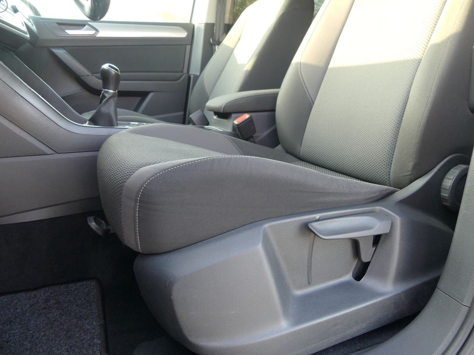 Volkswagen Touran 1.2 TSI Sitzheizung PDC foto 23