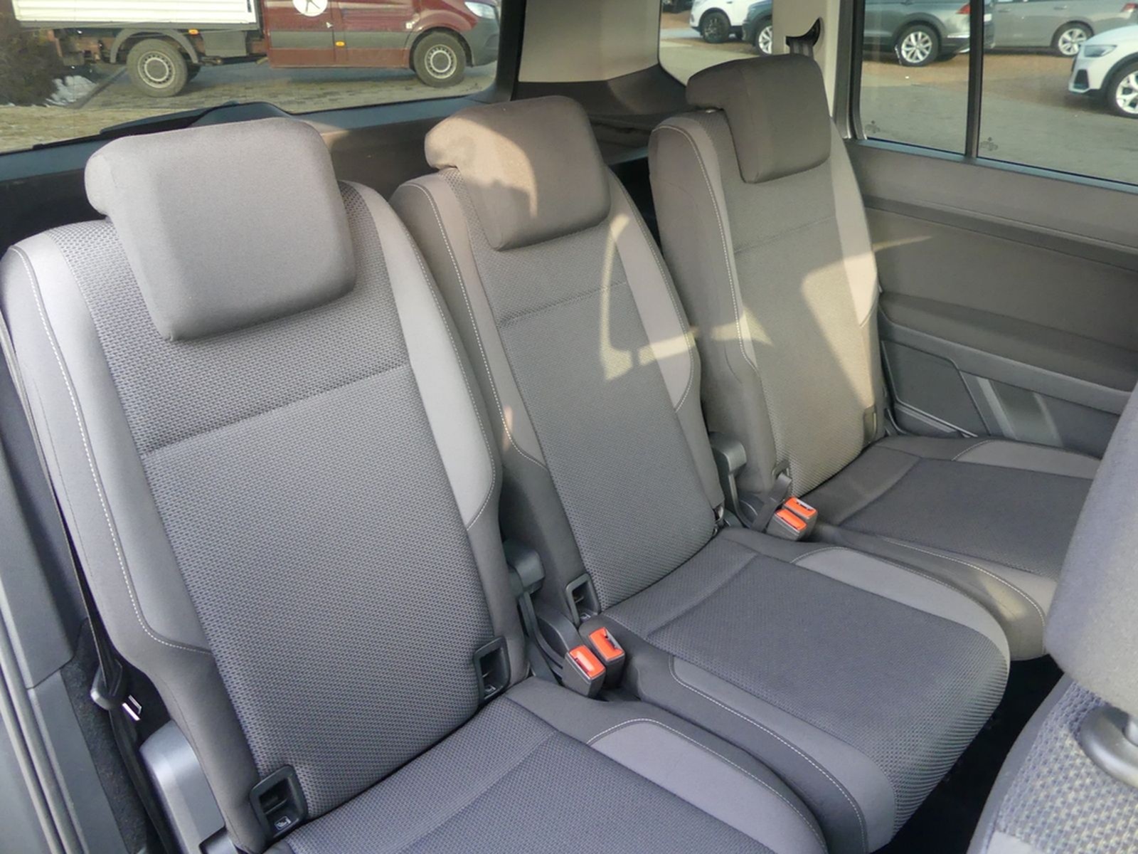 Volkswagen Touran 1.2 TSI Sitzheizung PDC foto 26