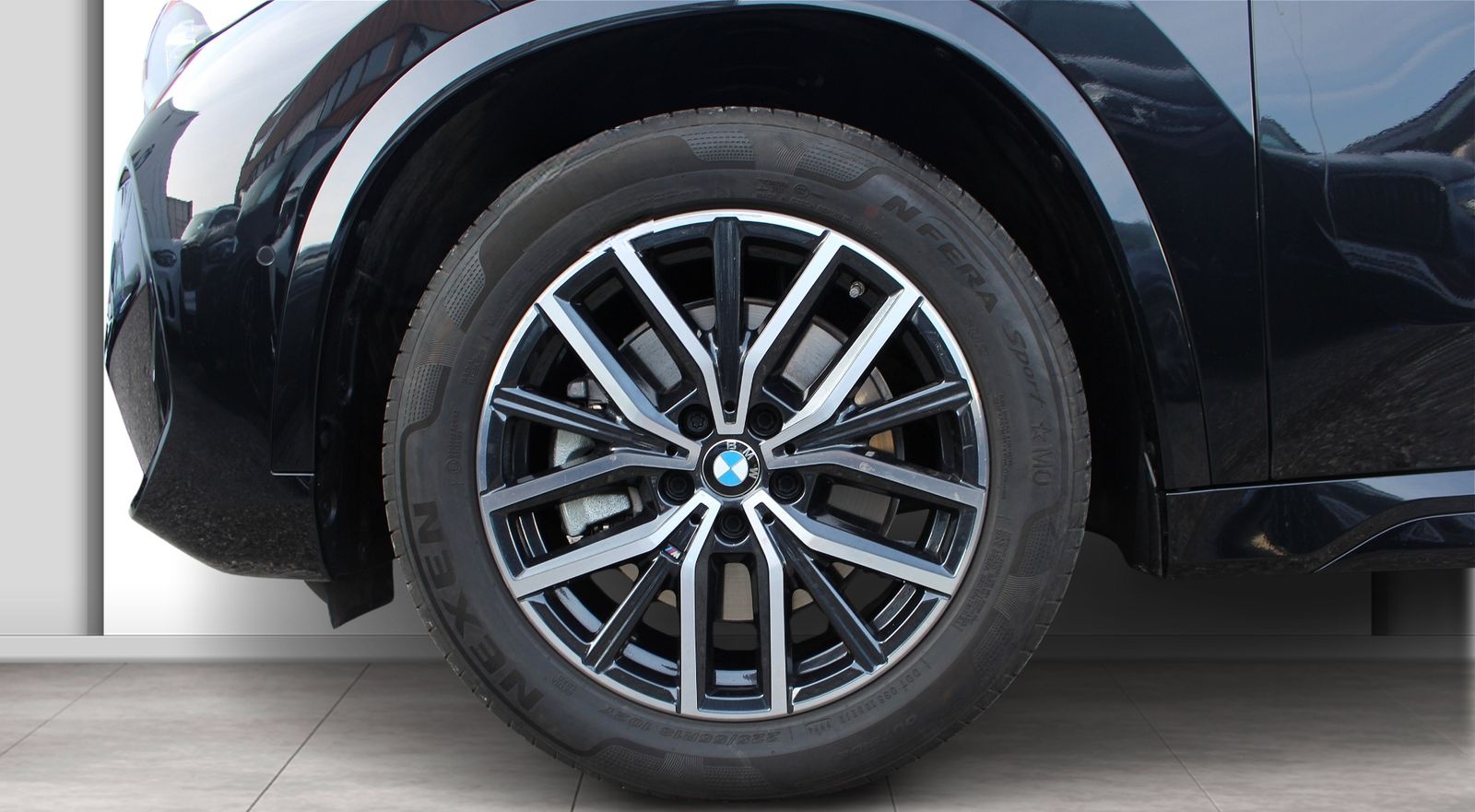 BMW X1 sDrive20i M Sport HeadUP 360°K ServicePaket H foto 5