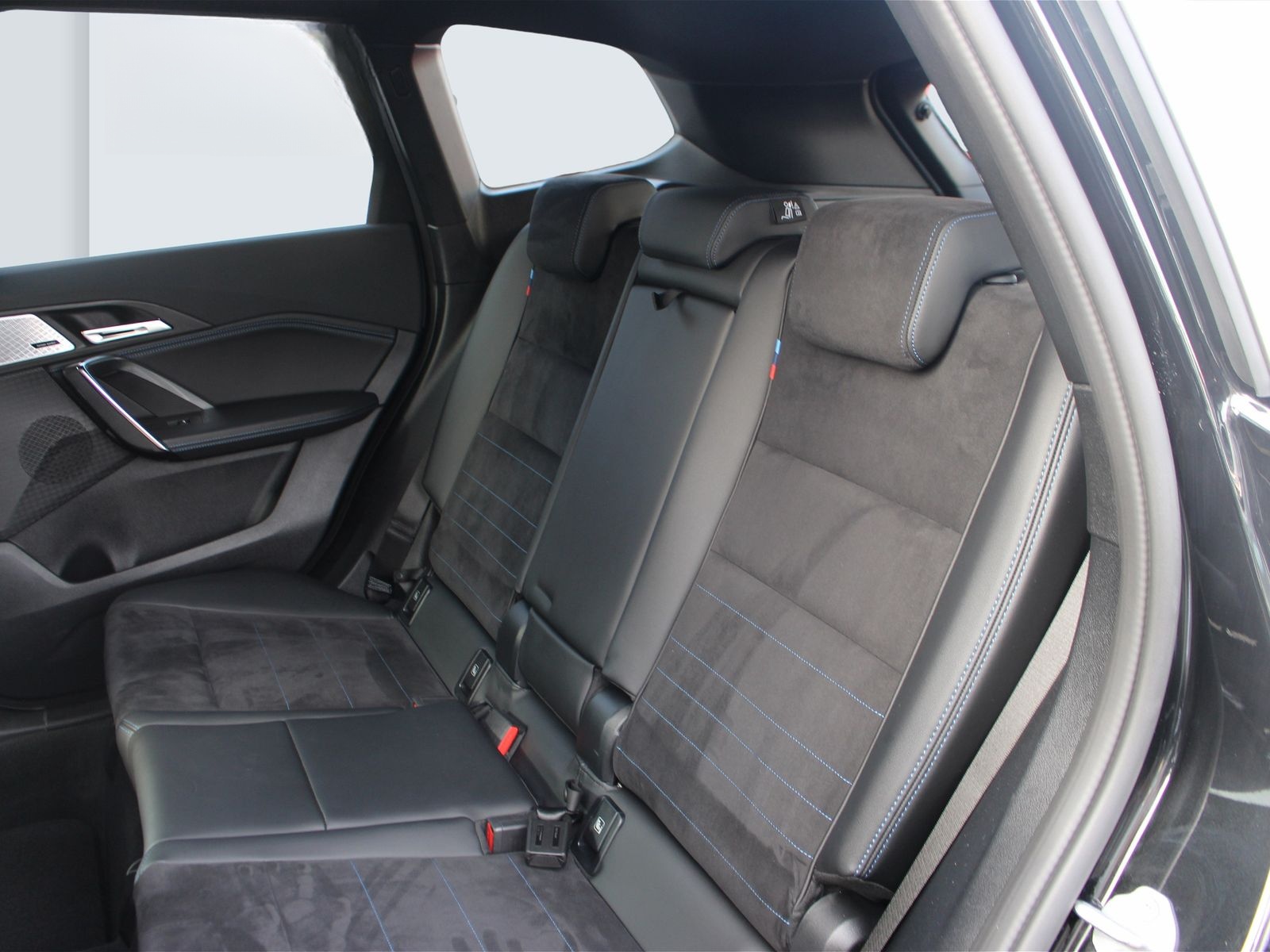 BMW X1 sDrive20i M Sport HeadUP 360°K ServicePaket H foto 8