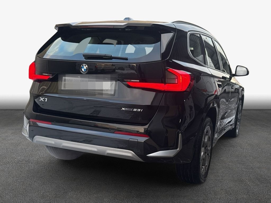 BMW X1 xDrive23i Aut. xLine *LHZ*HiFi* foto 2