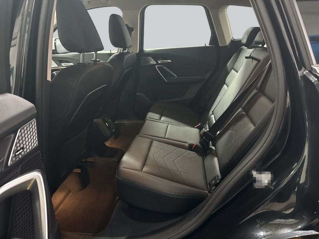 BMW X1 xDrive23i Aut. xLine *LHZ*HiFi* foto 13