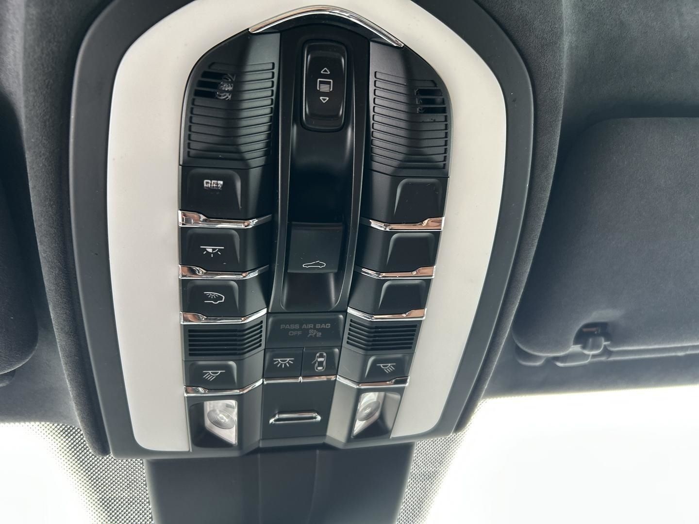Porsche Cayenne GTS PDLS+ 360° ACC Pano Bose Standhzg. foto 24