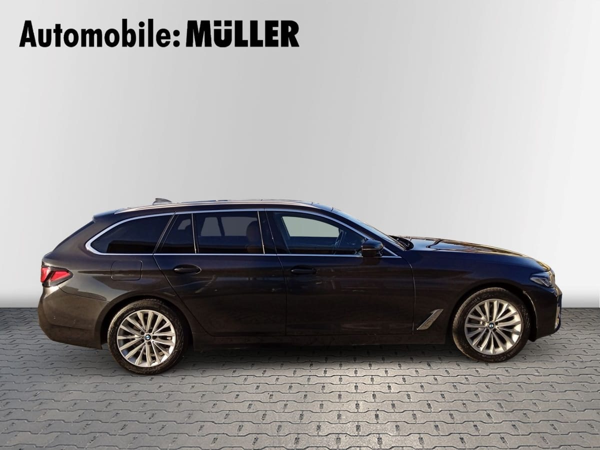 BMW 530 i Tour LuxuryLine Park-Assistent AHZV LED DA foto 4