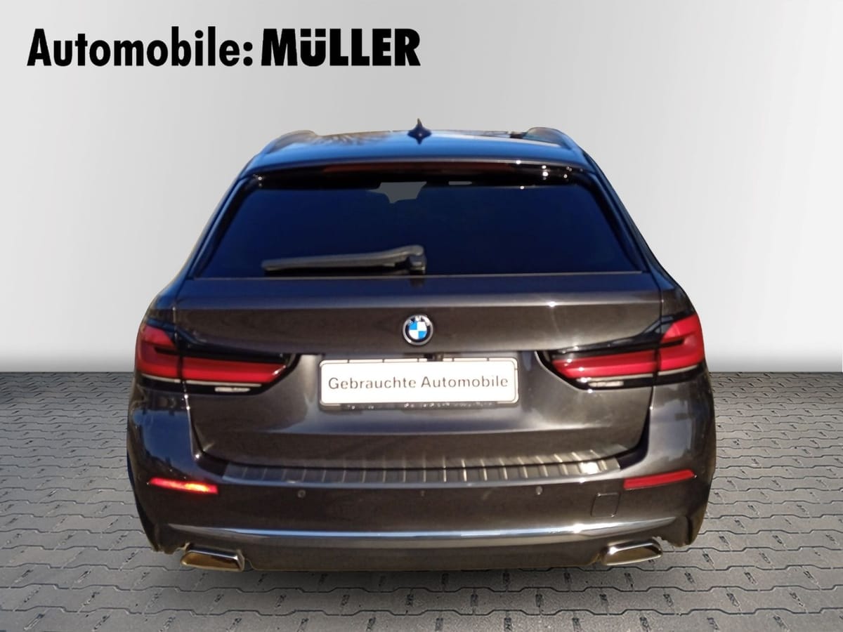 BMW 530 i Tour LuxuryLine Park-Assistent AHZV LED DA foto 5