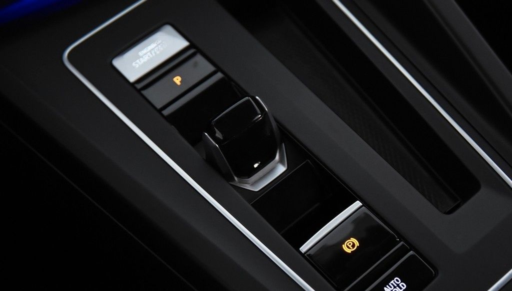 Volkswagen Golf 1.4 VIII eHybrid  1.Hand*Massage*Leder*Pano foto 16