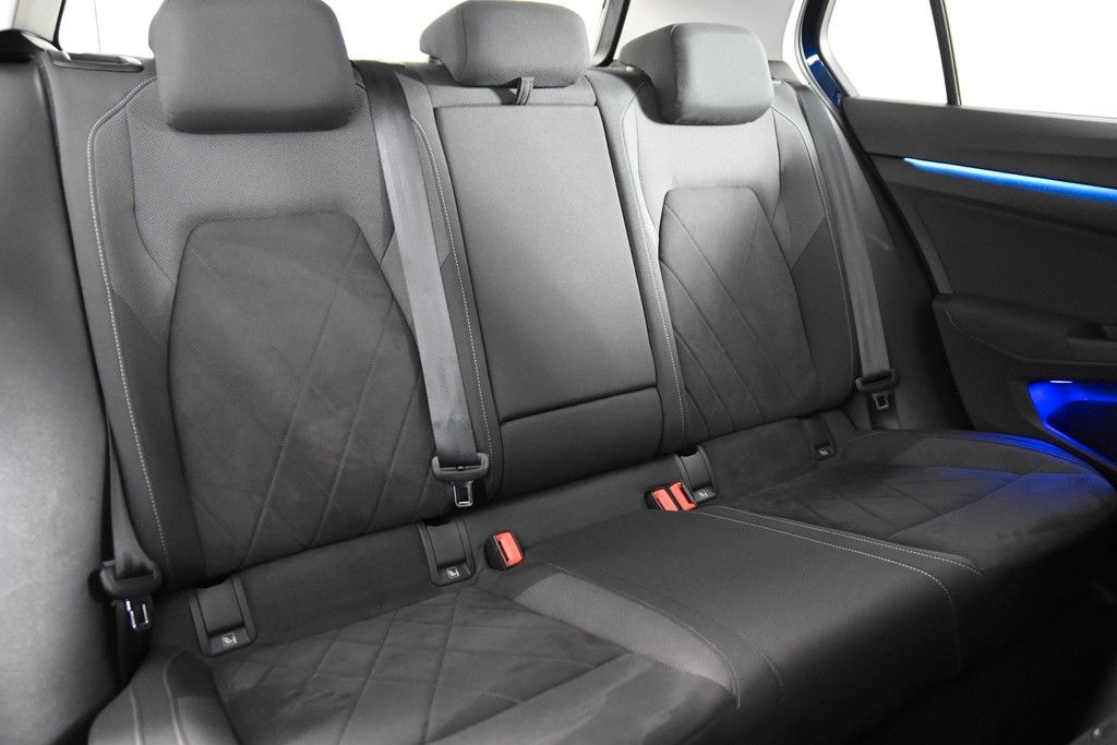 Volkswagen Golf 1.4 VIII eHybrid  1.Hand*Massage*Leder*Pano foto 10