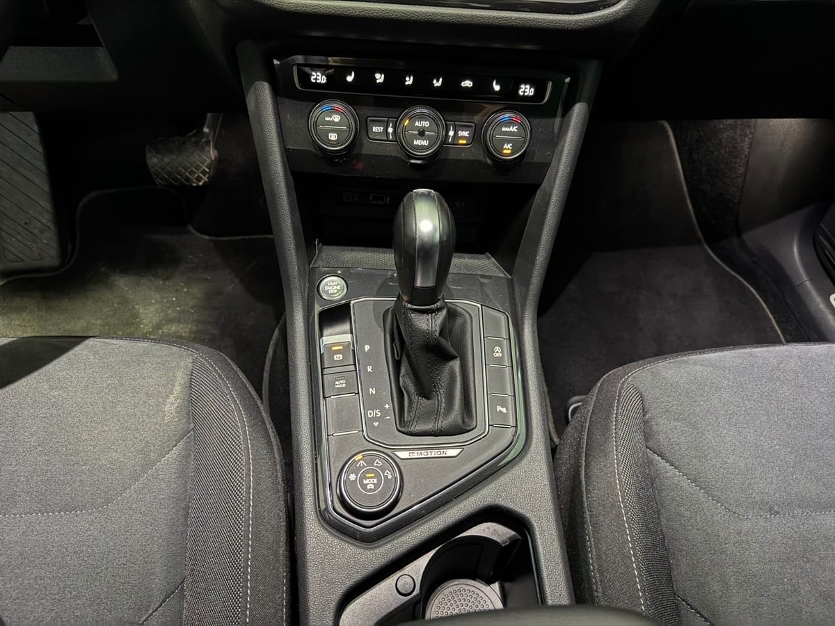 Volkswagen Tiguan Allspace Highline 4M LED Navi ele. Koffer foto 20