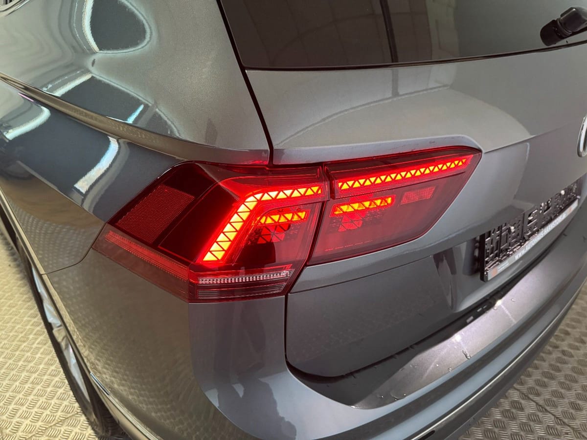 Volkswagen Tiguan Allspace Highline 4M LED Navi ele. Koffer foto 24