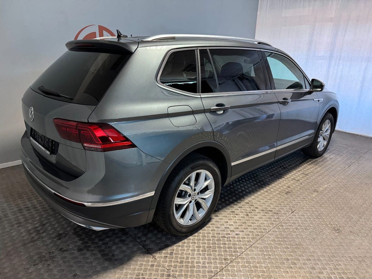 Volkswagen Tiguan Allspace Highline 4M LED Navi ele. Koffer foto 6