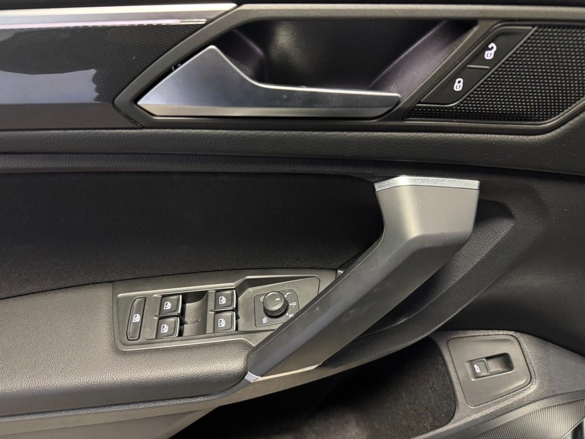 Volkswagen Tiguan Allspace Highline 4M LED Navi ele. Koffer foto 10
