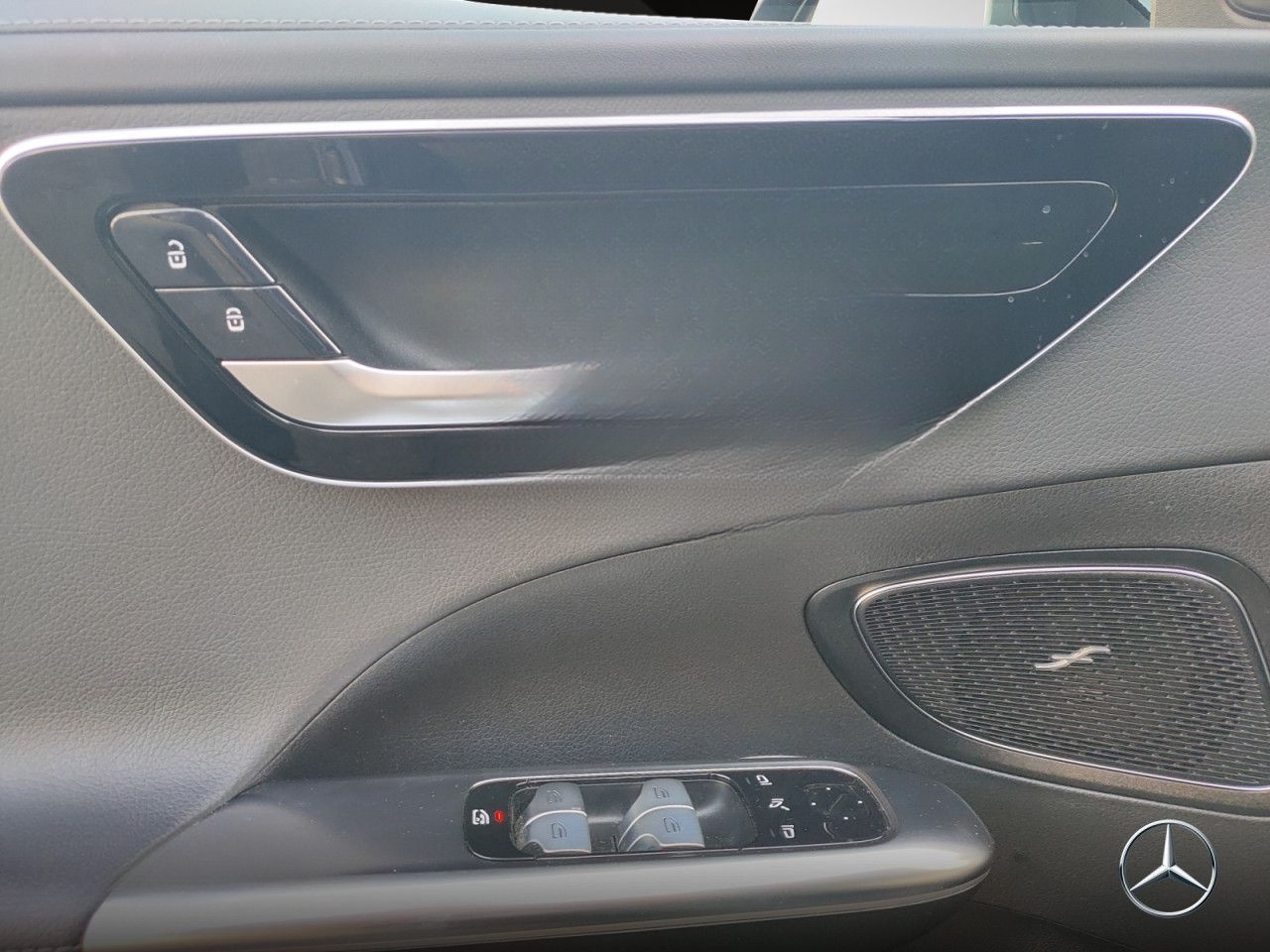 Mercedes-Benz C 300 4M T AMG/LED/AHK/Memory/SpurAss/AdvSound foto 17