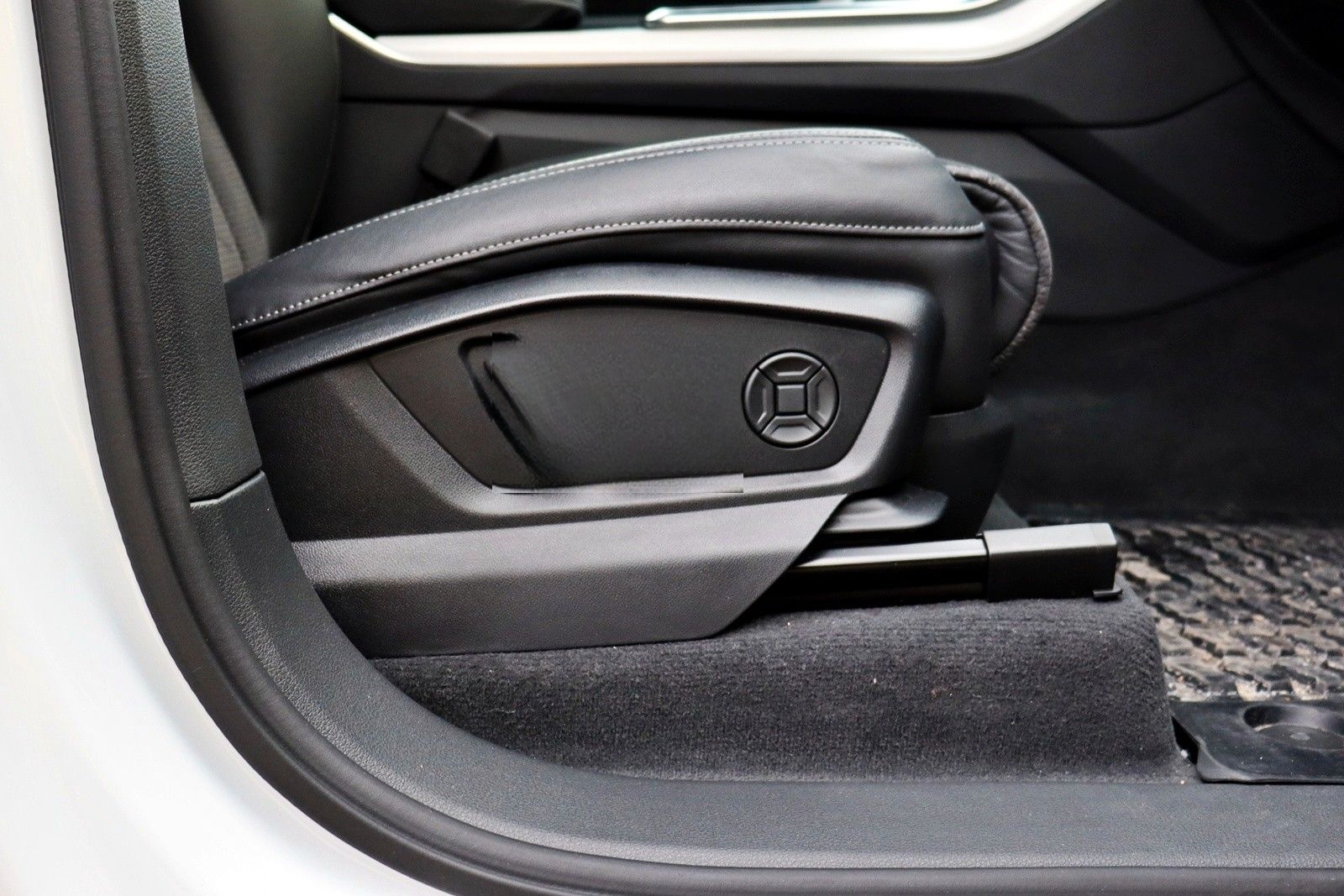 Audi SQ7 4.0 TDI quattro Head-Up, Memory, AHK foto 13