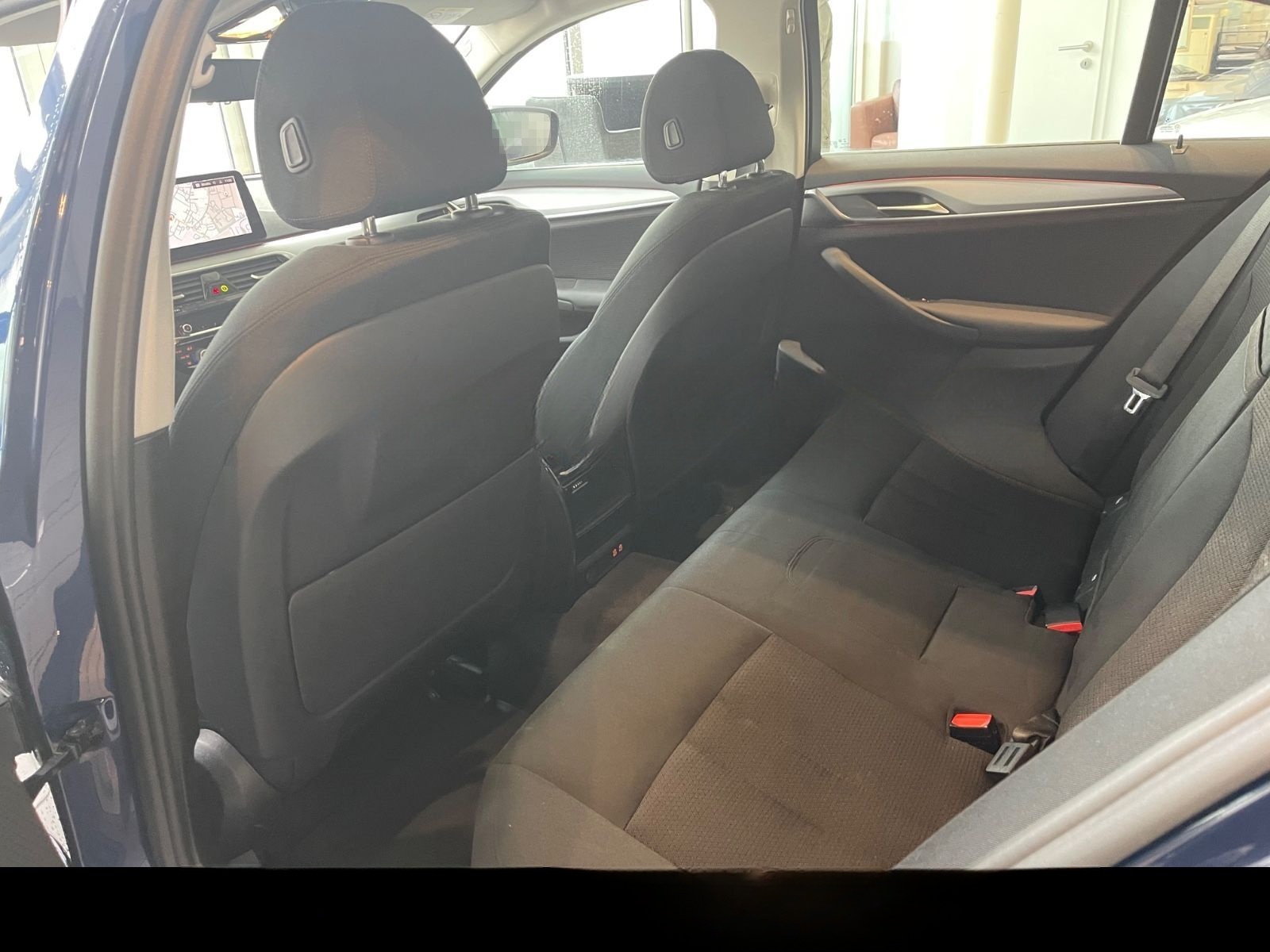 BMW 520 d / Limosine / LED / PDC / 18" foto 15