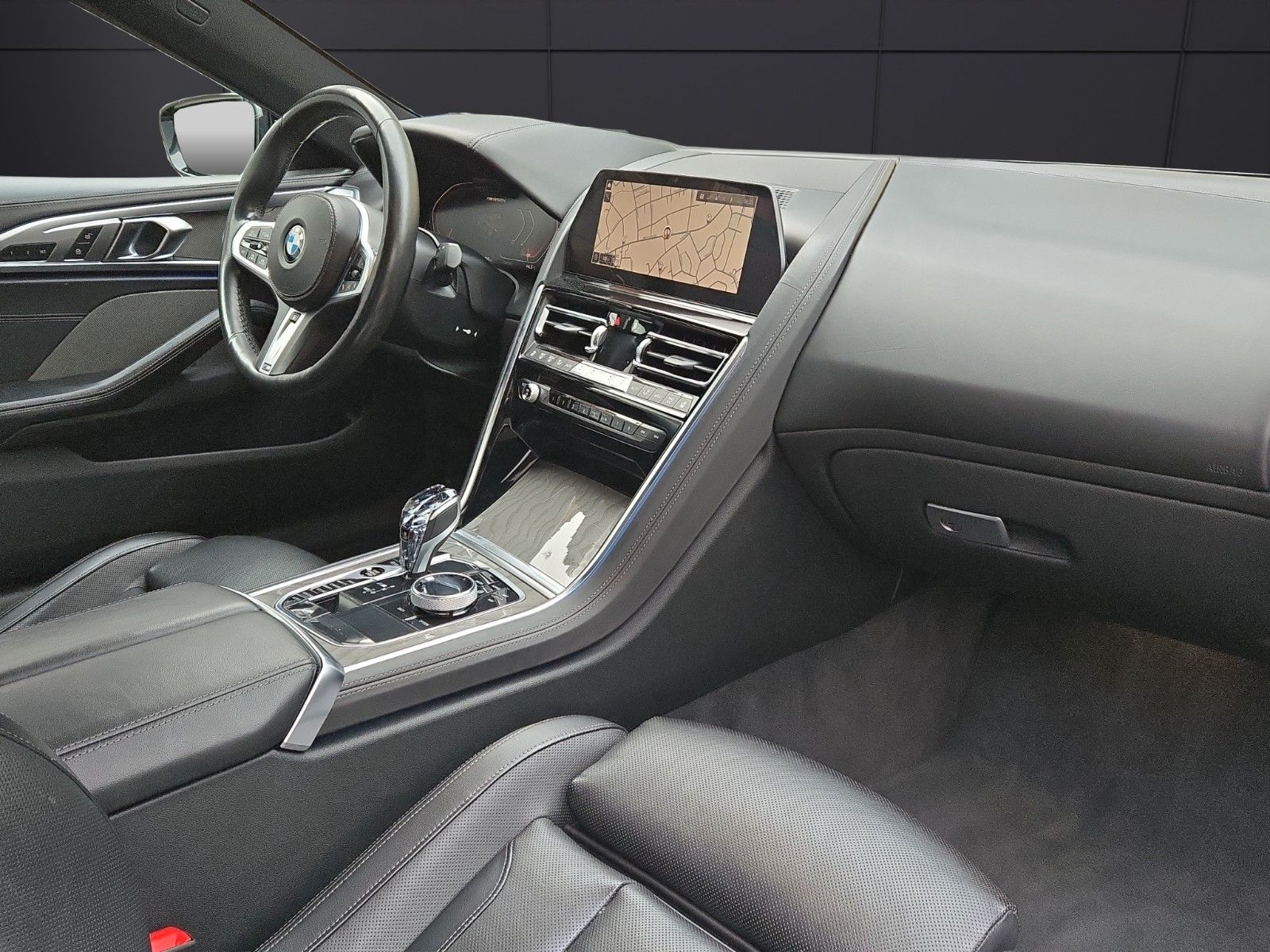 BMW M850i xDrive Coupé 360°KAM KLAPPE HUD TOW VOLL.. foto 12