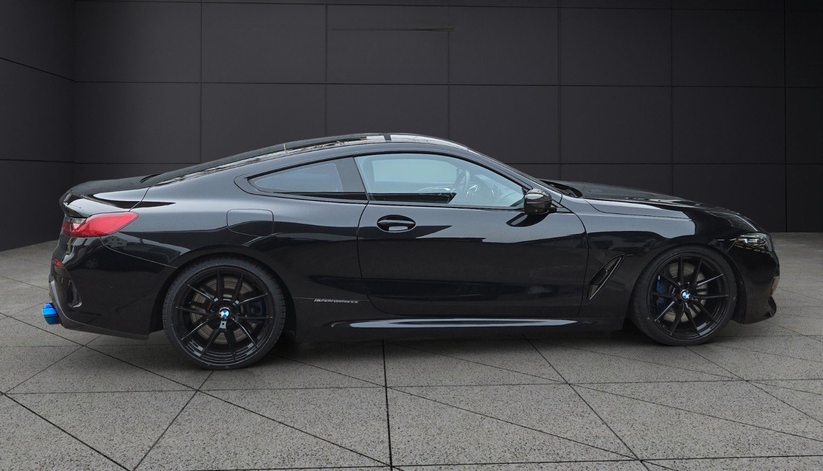 BMW M850i xDrive Coupé 360°KAM KLAPPE HUD TOW VOLL.. foto 4