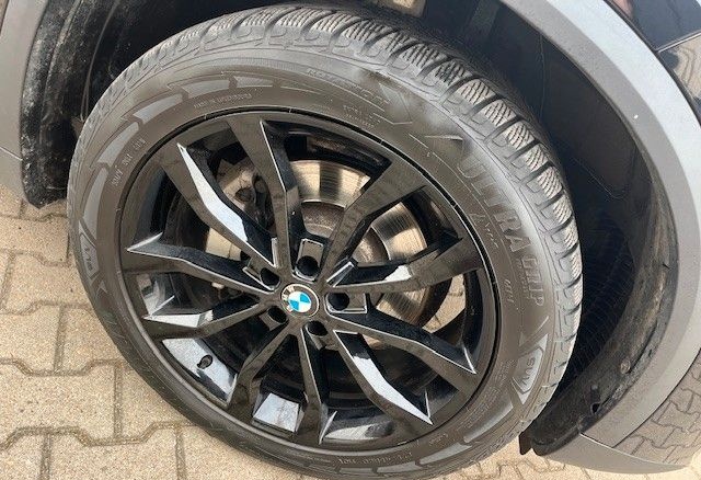 BMW X5 xDrive 25 d Head Up Harman Kardon Standhz. foto 7