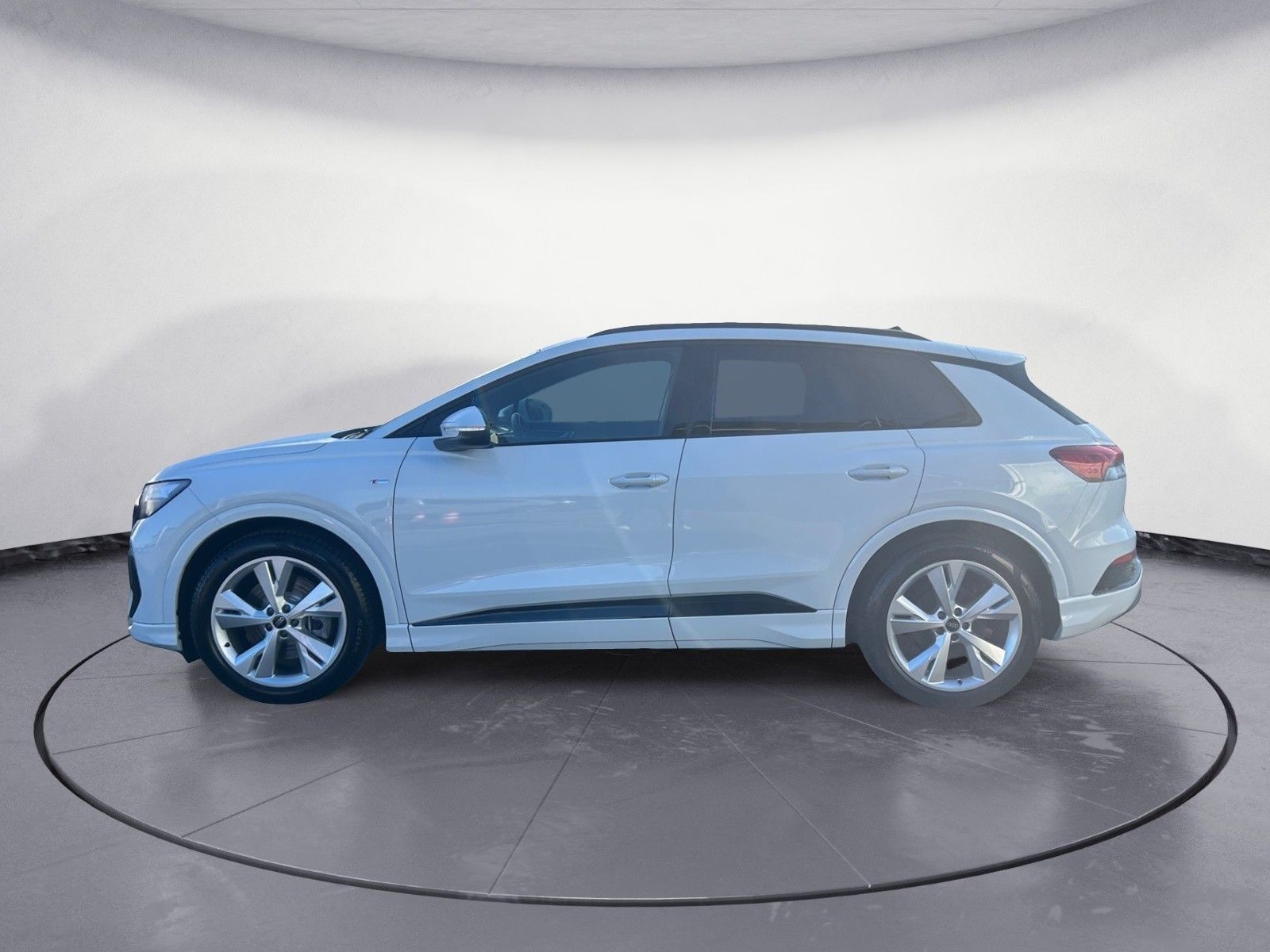 Audi Q4 e-tron 40 S line *ACC*KAMERA*LEDER*PANO*NAVI* foto 3