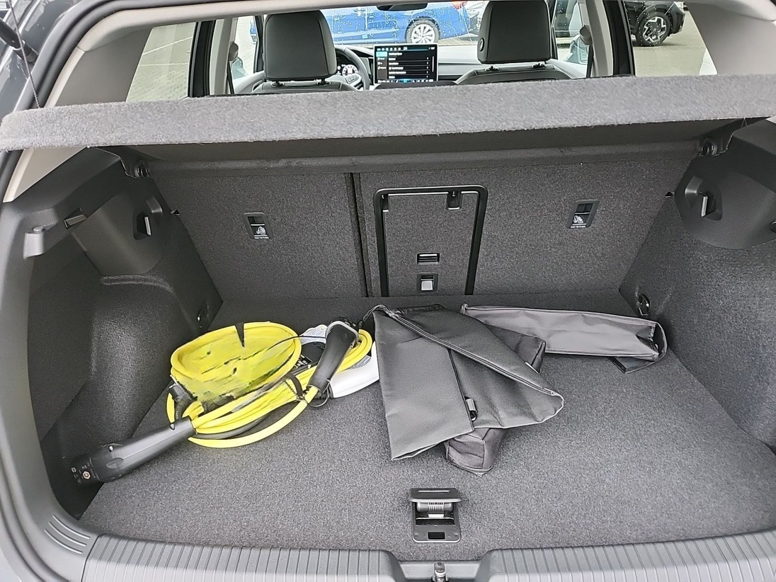 Volkswagen Golf VIII 1.5 TSI DSG eHybrid Life  ACC DAB+ LED foto 7