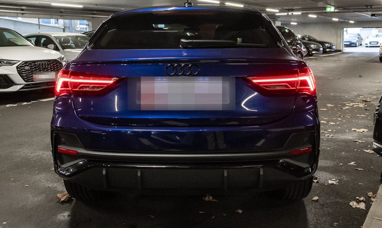 Audi Q3 Sportback S line 35 TFSI S Tronic foto 7