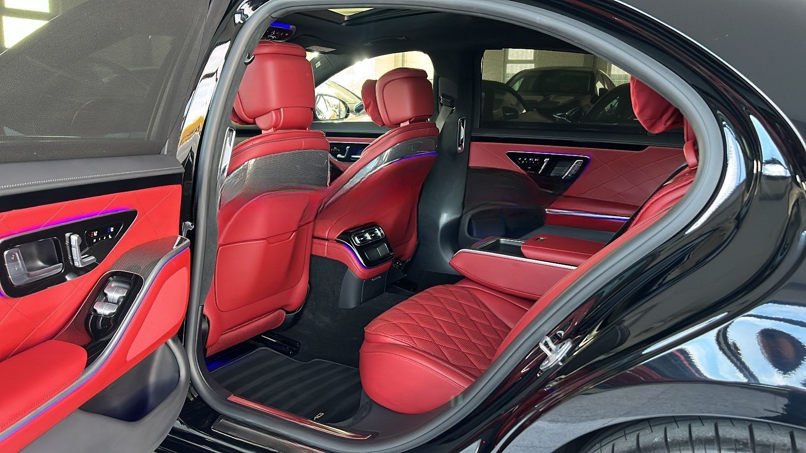 Mercedes-Benz S350d 4M LANG|AMG|NiGHT|21"|EXCLUSIVIKÜHLFACH foto 23