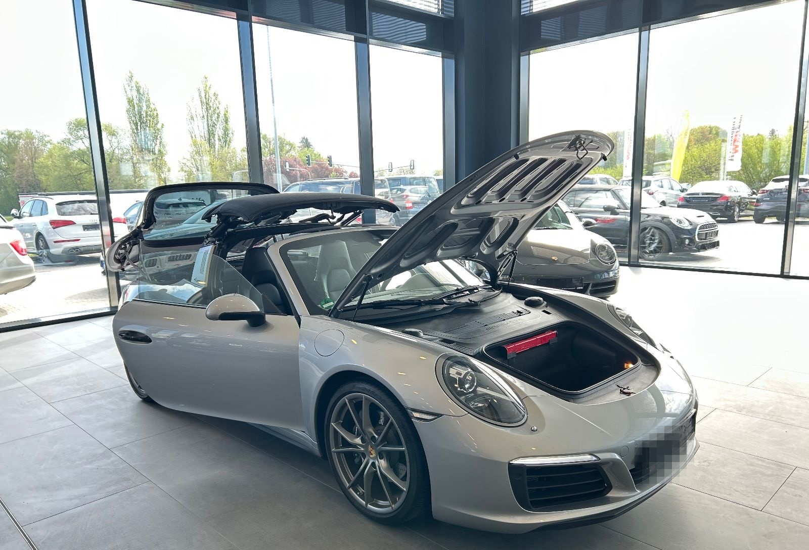 Porsche 911 Targa 4 -- 15000 Km foto 8