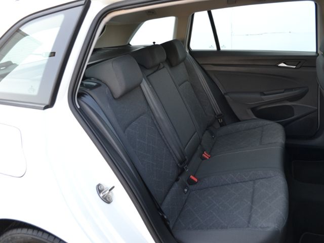 Volkswagen Golf VIII Variant 2.0 TDI Life AHK/LED/NAVI+VZE/ foto 9