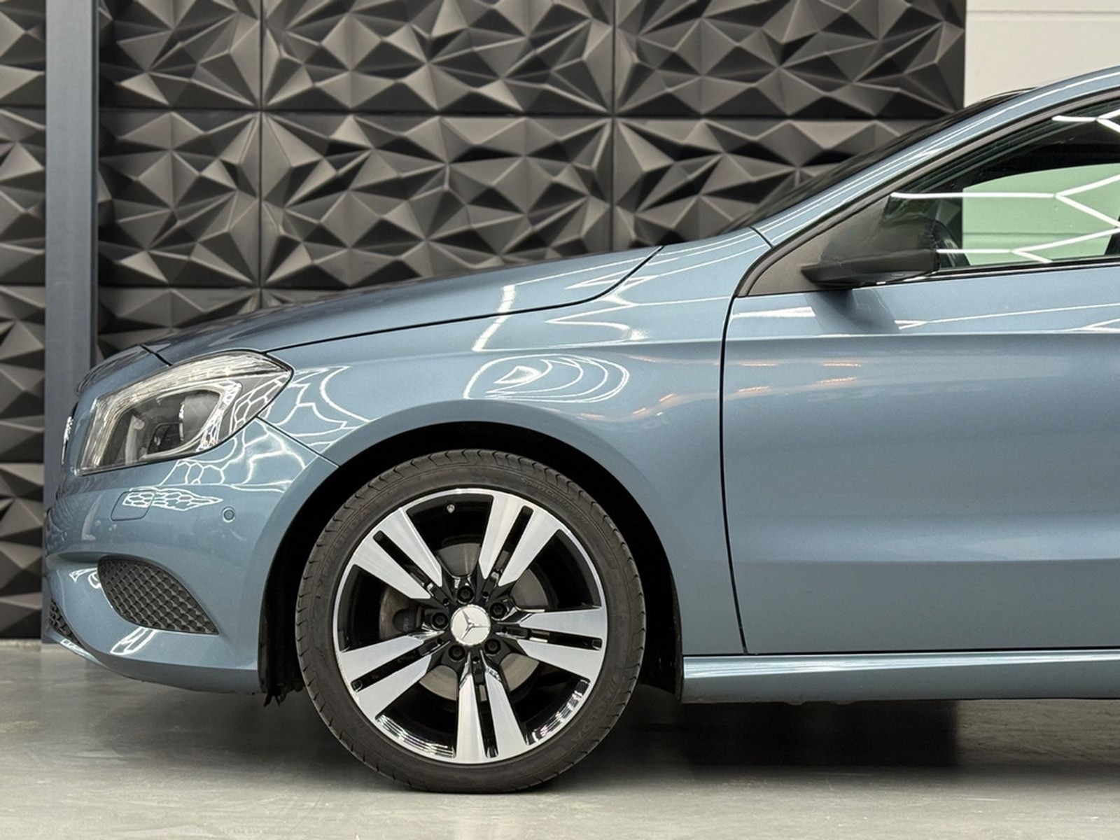 Mercedes-Benz A 200 AUTOMATIK*59 TKM*NIGHT*LEDER*NAVI*TÜV NEU foto 7