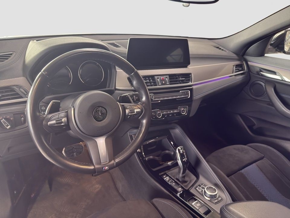 BMW X2 M35i Pano AdLED RFK HUD HiFi foto 11