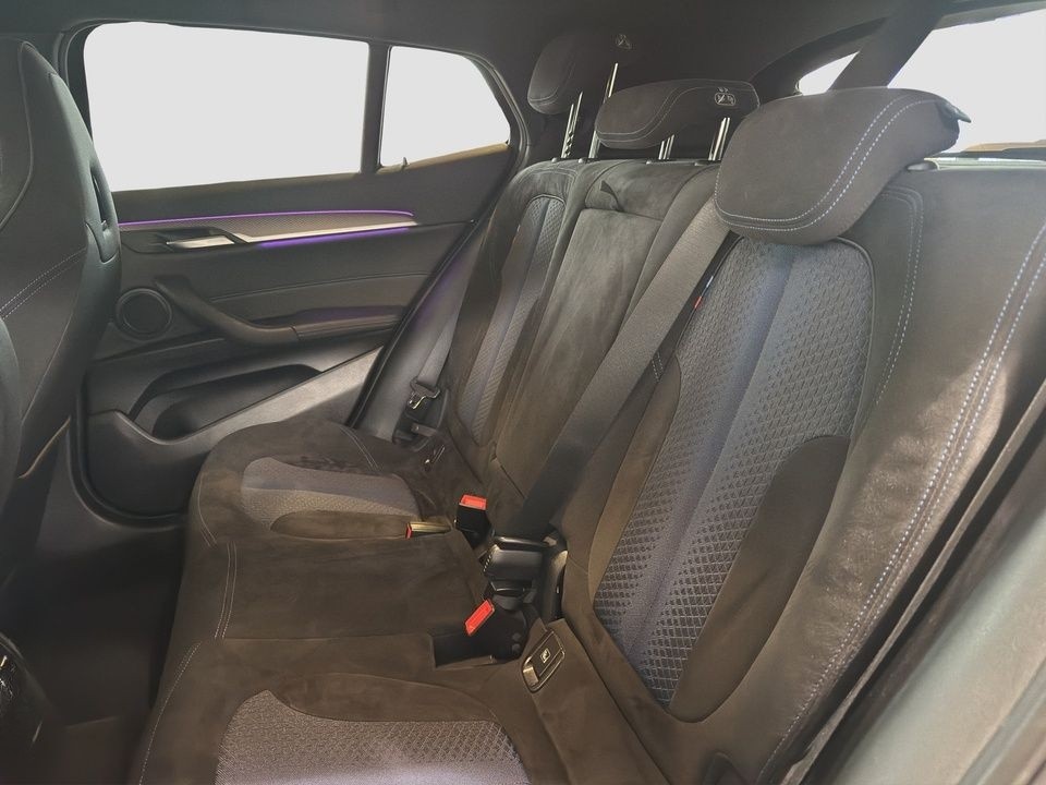 BMW X2 M35i Pano AdLED RFK HUD HiFi foto 14