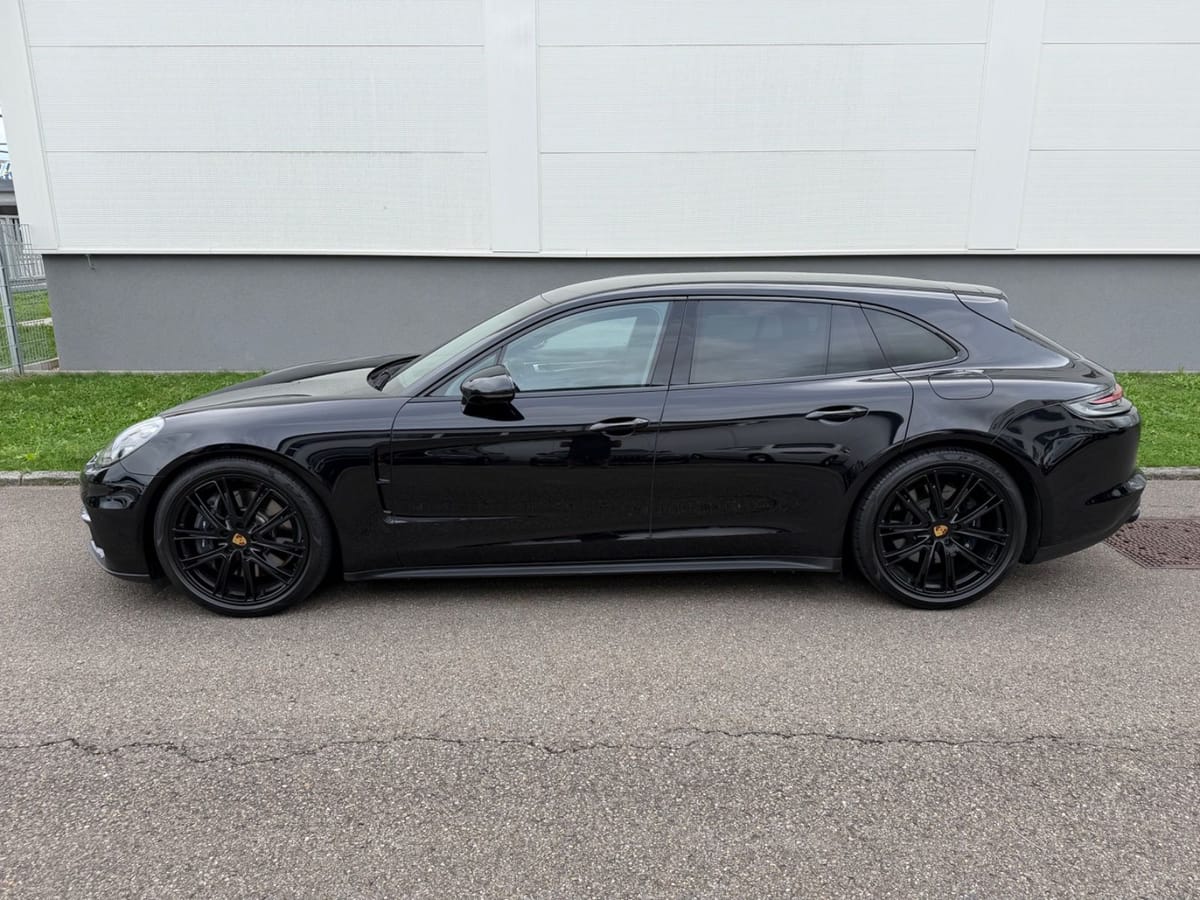 Porsche Panamera Sport Turismo 4 E-Hybrid Edition 10 foto 2