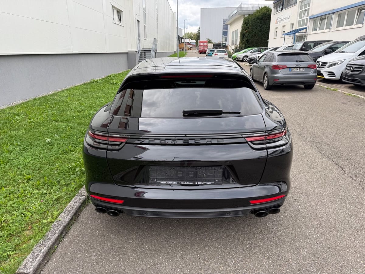 Porsche Panamera Sport Turismo 4 E-Hybrid Edition 10 foto 5