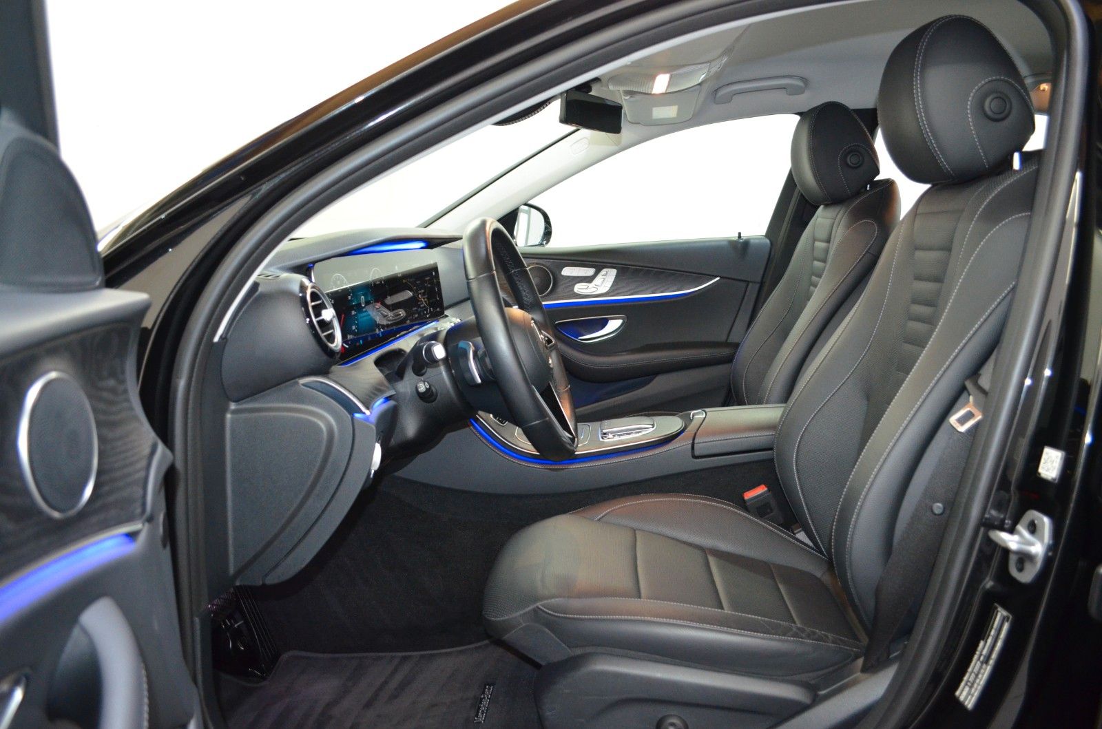 Mercedes-Benz E 400 D 9G 4M AMG-LINE"DISTR+"MMY"AHK"SITZKLM"RV foto 9