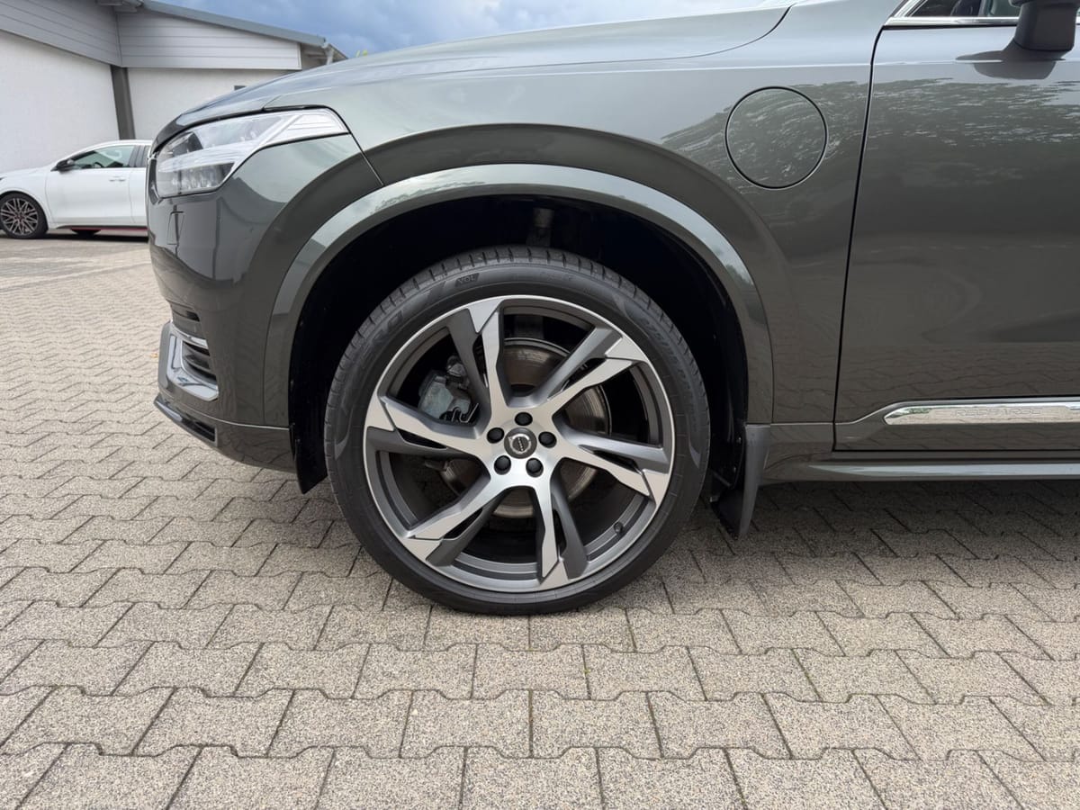 Volvo XC90 Inscription Plug-InHybrid 7.S Motorgeräusch foto 21