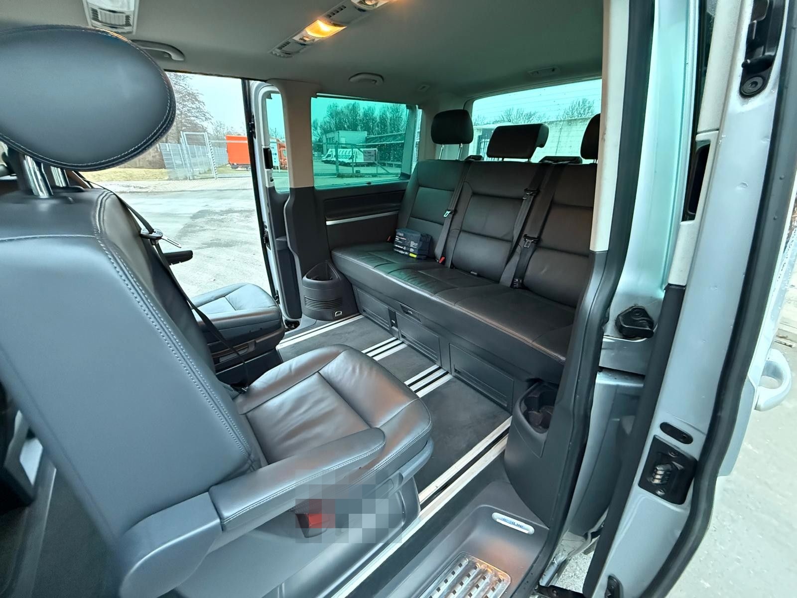 Volkswagen T5 Multivan HIGHLINE/140PS/DSG/VOLLLEDER foto 11