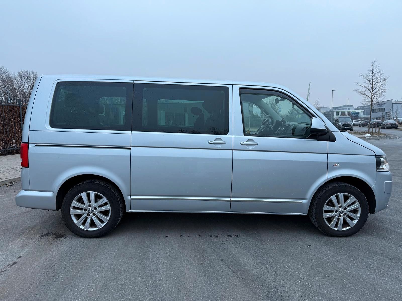 Volkswagen T5 Multivan HIGHLINE/140PS/DSG/VOLLLEDER foto 6